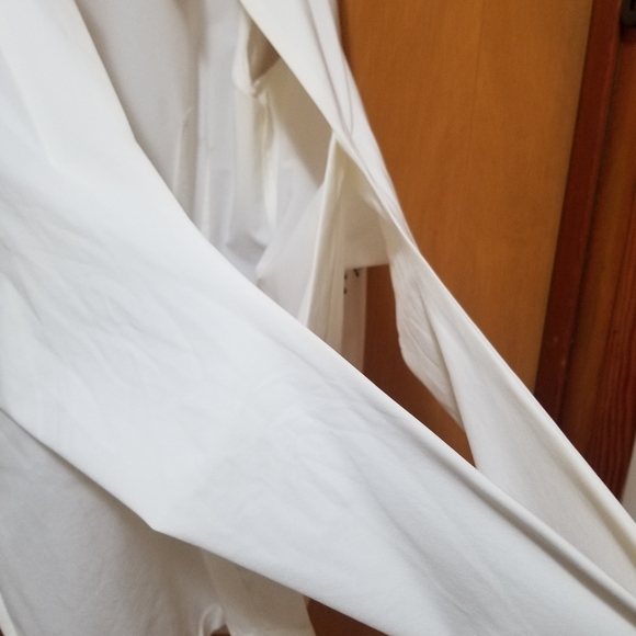 Dress shirt - Picture 2 of 9